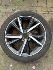 TOYOTA AURIS HYBRID SET ALLOY