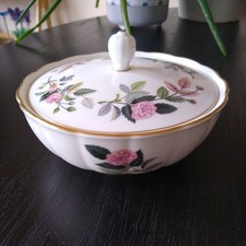 Wedgewood Hathaway Rose Bone China Large Trinket Pot with Lid 14cm diameter