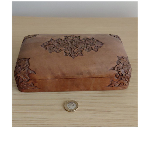 Carved wooden jewellery - wooden,