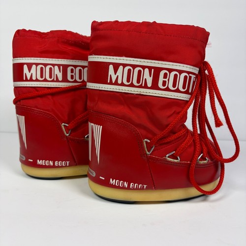 Moon boot snow - moon, space