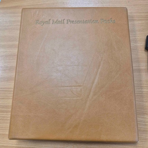 Beige royal mail presentation - beige,