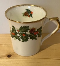 Queens Rosina Christmas Fine Bone China Mug Yuletide holly ivy