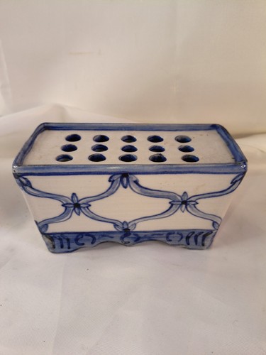 Vintage flower frog - flower,