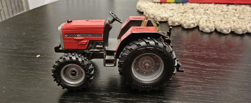 Ertl britains massey ferguson - ertl/britains,