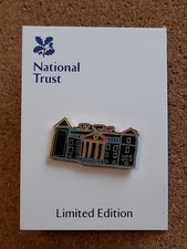 National Trust CROOME Light