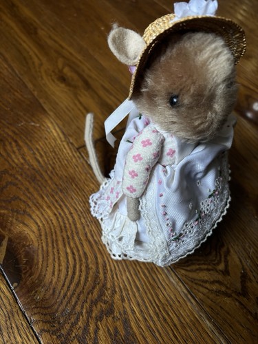 Beatrix potter lady mouse - potter, mouse"