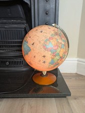 Scanglobe "Voyager" Light Up World Globe Lamp