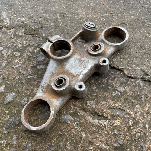 Triumph top yoke - top, 1969-1970