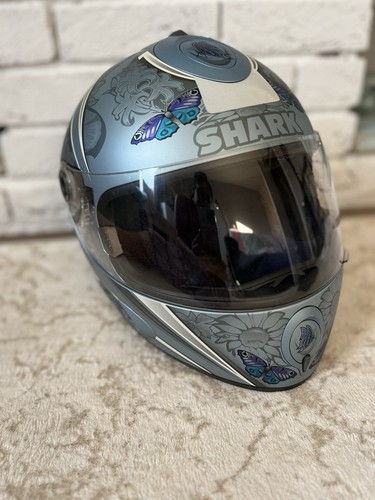 Shark helmet butterfly - xs,