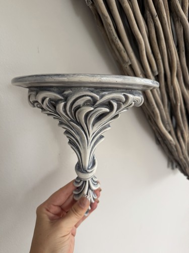 Grey white resin - grey/white,