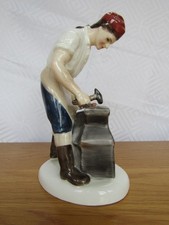  Royal Doulton BLACKSMITH OF