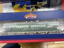 Bachmann 32 425 Polybulk Hopper Wagon  Traffic Services (weathered)