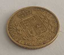 1862  young Victoria badge 22