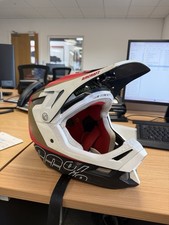 100 Percent Aircraft Carbon Helmet LTD Red