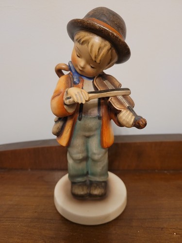 Vintage goebel hummel figurine - hummel,