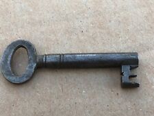 edwardian  long shank key 