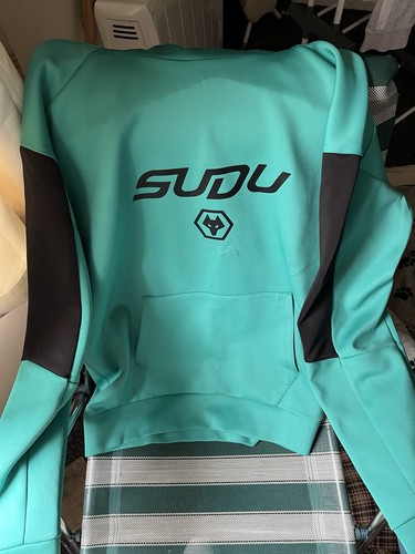 Wolverhampton wanderers sudu - wolverhampton,