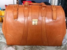 Vtg BRUNO CONTI Smart Brown Leather Gold Colour Hardware Doctor's Bag Travel