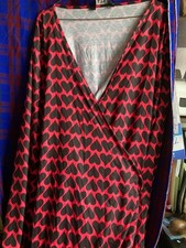 BNWT Long Tall Sally LTS Red/Black Heart Print Wrap Dress Size 26/28, worn once
