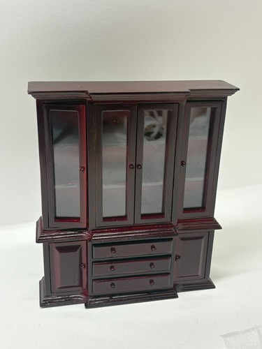 12th scale dolls house - 1:12th,