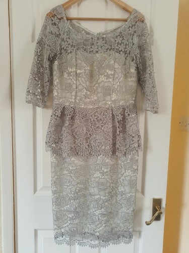 Stunning carla ruiz dress - stunning,