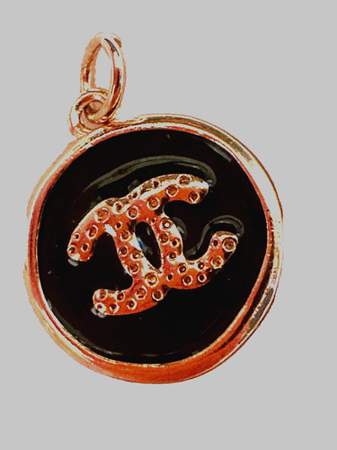 Stunning chanel button - stunning,
