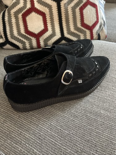 Black suede pointed toe - t.u.k.,