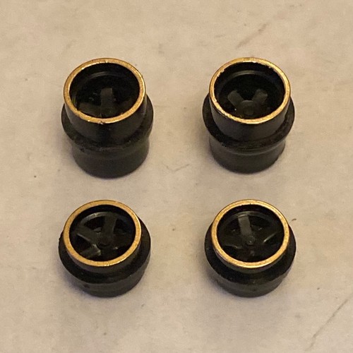 Scalextric gold edged spoke - gold,