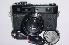 Yashica Electro 35 GTN 35mm Film Rangefinder Camera with 45mm F/1.7 Lens - Black
