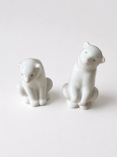 Nao lladro miniature bear - by,