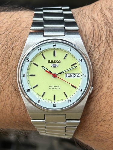 Seiko automatic 7s26 0530 - 5, 7s26-0530