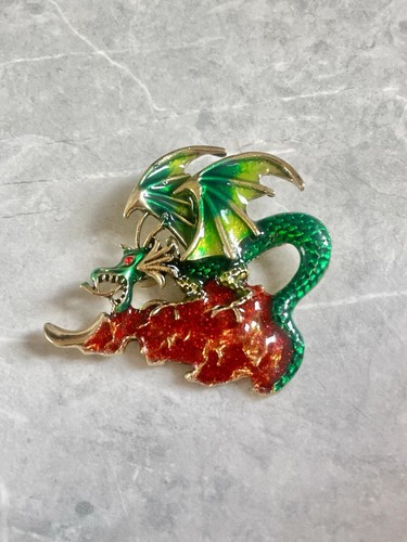 Fire breathing green gold - &,