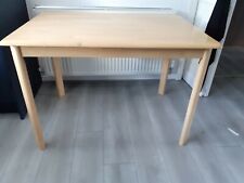 Maple Finish Solid Wood Dinning table for 6