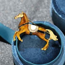 Medieval Vintage Enamel Galloping Horse Brooch Animal Pin Accessories Corsage