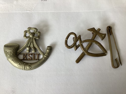 Metal army cap badges - army,