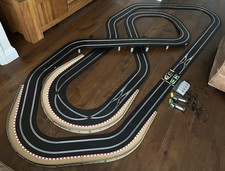 HUGE SCALEXTRIC DIGITAL SET COMPLETE KIT 2 Jaguar XKR Cars Excellent Condition 