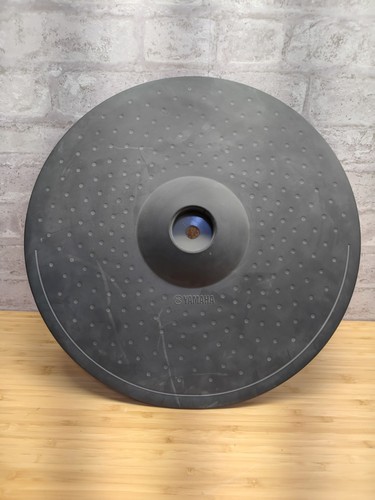 Yamaha pcy150s 3 zone - 15", 3-zone