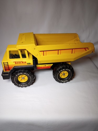 Vintage tonka dump truck - vintage,
