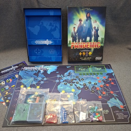 Man games pandemic board - z-man,