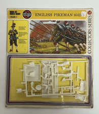 Vintage Airfix English Pikeman