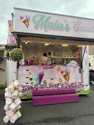 Catering van - catering,