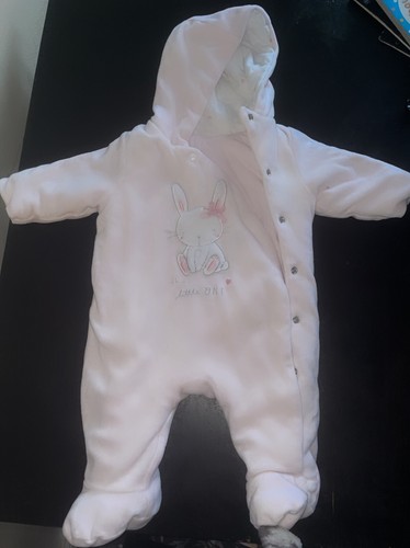 Slightly used fleece - pram, suit