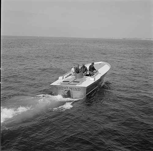 Whirlwind turbine power boat - power,