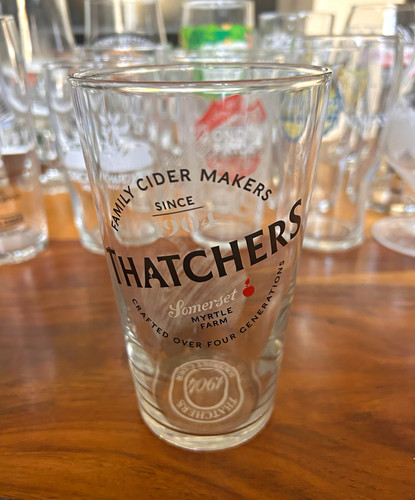 Thatchers cider pint glass - glass,