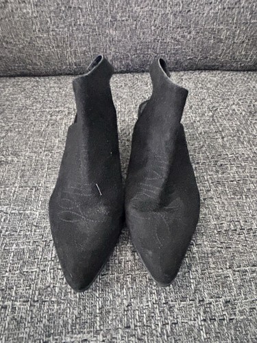 Primark black pointed toe