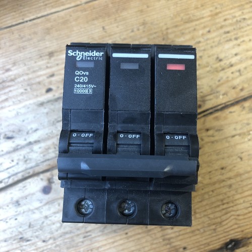 Schneider qo320vsc10 c20 - qo320vsc10,