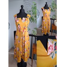 LADIES  Floral Pantsuit