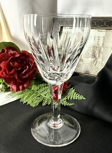 Stuart claridge water goblet - claridge,