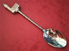 S860*) Vintage silver tone London model Big Ben clock souvenir Collectors spoon