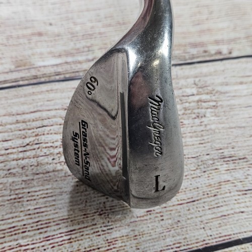 Left handed macgregor grass - macgregor,